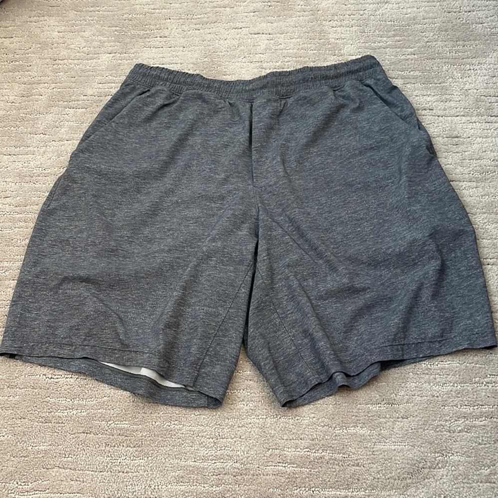 Lululemon Pace Breaker Lineless 9” Men’s Shorts